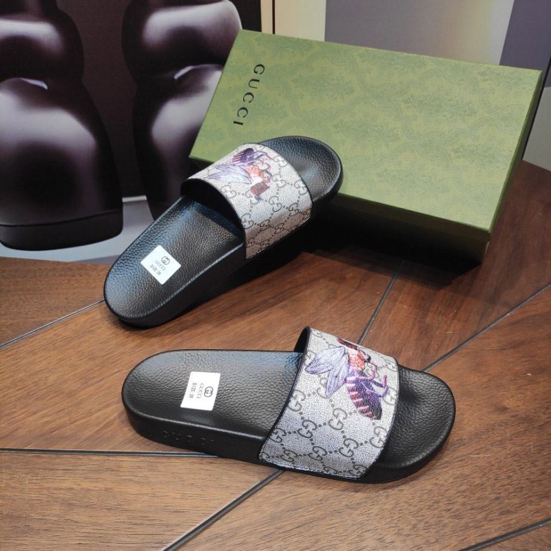 G*u*i slippers